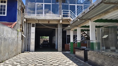 Ruko/ Ruang Usaha di Jalan Raya Jatiwaringin Bekasi