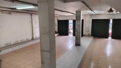 Ruko Gandeng 4 Lantai di Jalan Sultan Agung, Pondok Ungu Bekasi