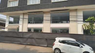Dijual Gedung Perkantoran di Kalimalang Jaktim ( Lyna)