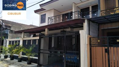 Kesempatan Rumah di Cibubur, Depok, LB 280m², Harga 1,6 Miliar