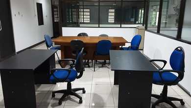 Disewakan 4 Ruangan Kantor Didalam Pergudangan di Jalan Narogong di Bekasi Huuh