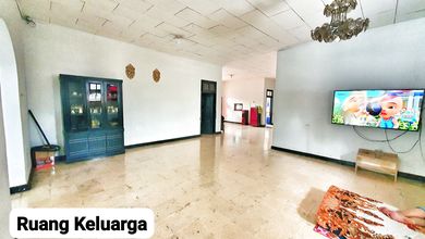 Rumah Mewah di Kawasan Bekasi Utara, Bekasi, LB 255m², Harga 4,5 Miliar