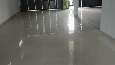 Bu Disewakan 2 Ruko Gandeng Plong Bagus Siap Pakai Strategis Dipinggir Jalan Raya Narogong Bekasi