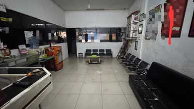 Disewakan Ruko Besar Eks Bengkel Pengasinnan Rawalumbu Bekasi