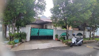 Rumah Mewah di Kawasan Metland Menteng, Jakarta Timur, LB 280m², Harga 3,5 Miliar