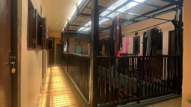 Jual Murah (Bu)! Kost Aktif Penuh Penghuni, Cocok untuk Investasi di Lokasi Strategis di Kebayoran Lama - Jakarta Selatan