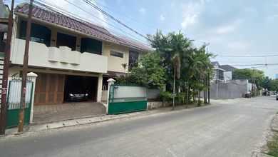 For Sale rumah Mewah di Kebayoran Baru, Jakarta Selatan - LT 327m²