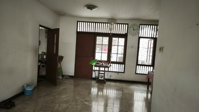 Hunian Mewah di Kemang Pratama, Bekasi, 3 KT, LT 315m²