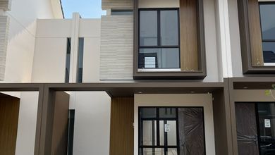 Rumah Sewaan Murah di Serpong, Tangerang Selatan, 3 KT, Harga 55 Juta /tahun