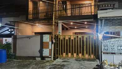 Rumah Dijual di Karawaci, Tangerang, LB 198m², Harga Kompetitif!