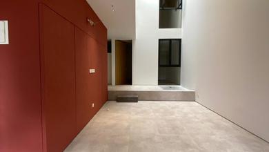 Hunian Elite di Kawasan Alfa Indah, Jakarta Barat, LB 199m², Harga 2,9 Miliar