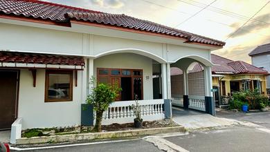 Properti Siap Huni di Area Srondol, Semarang, LT 150m²