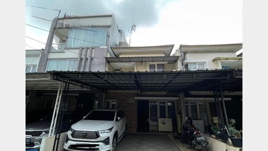 Rumah Favorit di Cengkareng, Jakarta Barat, 3 KT, Harga 2,2 Miliar