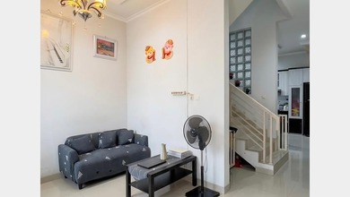 Rumah Dijual di Tomang, Jakarta Barat, LB 180m², Harga Terbaik!