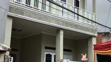 Rumah Sewa Nyaman Lokasi Pejuang, Bekasi, LB 120m²