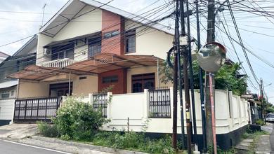 Rumah Area Luxury Pondok Kelapa, Jakarta Timur - Harga Terbaik 3,5 Miliar