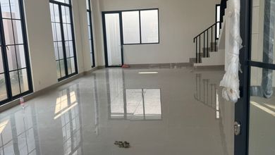 Ruko, 3 Lantai, Siap Huni, di Citra Garden Bintaro