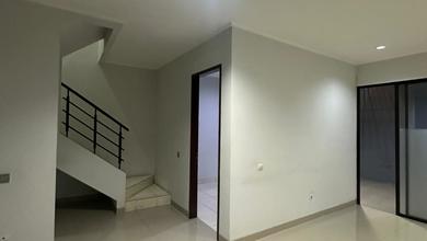 Rumah Minimalis Disewakan di Gading Serpong, Tangerang, Harga Ekonomis