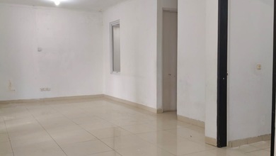 Disewakan Rumah Terjangkau di Gading Serpong, Tangerang, LT 261m²