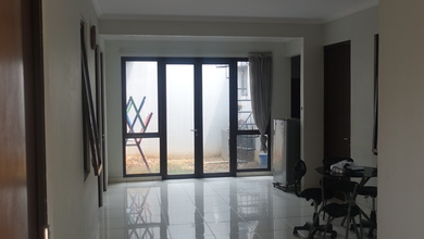 Disewakan Rumah Terjangkau di BSD, Tangerang Selatan, LT 162m²