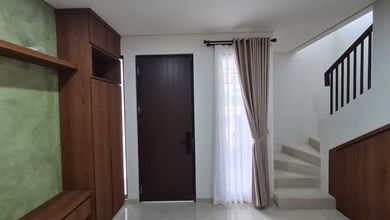 Rumah Sewa Nyaman Lokasi Bintaro, Tangerang Selatan, LB 63m²