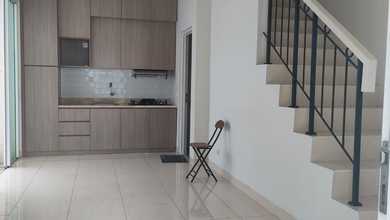 Rumah Sewa Nyaman Lokasi BSD, Tangerang Selatan, LB 72m²