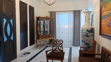 Dijual rumah Mewah di Kembangan, Jakarta Barat - LT 300m²