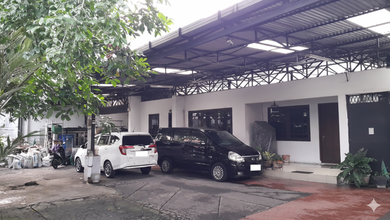For Sale rumah Mewah di Kedoya, Jakarta Barat - LT 1180m²