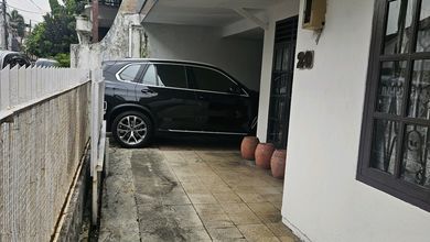 Hunian Mewah di Radio Dalam, Jakarta Selatan, 2 KT, LT 157m²