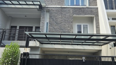 Rumah Area Luxury Permata Buana, Jakarta Barat - Harga Menarik 9 Miliar