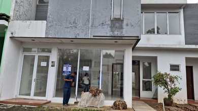 Ruko 2 Lantai Siap Pakai Ada Halaman Belakang di BSD Tangsel