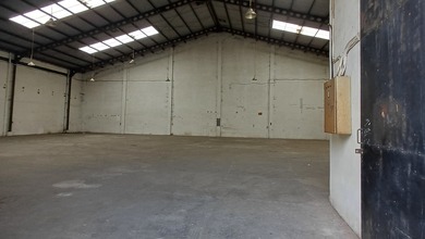 Gudang dengan Kantor Tingkat 2 di Zona Industri Jatake Tangerang