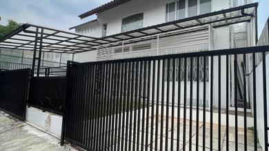 Rumah Area Premium BSD Puspita Loka, Tangerang - Harga Menarik 4,2 Miliar