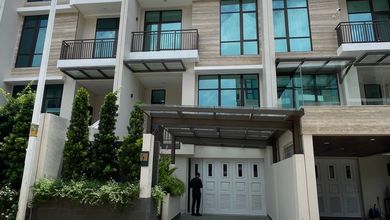 Penawaran Eksklusif, rumah Prestisius di Pondok Indah, Jakarta Selatan, LB 373m²