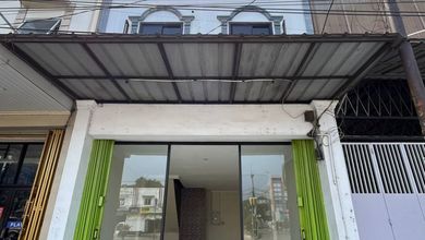 Ruko 2 Lantai Strategis Jln Raya Cileungsi 8 Menit ke Tol Nagrak