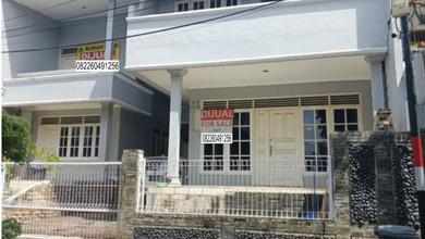 Rumah Mewah di Duren Sawit, Jakarta Timur, 5 KT, LT 180m²