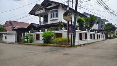 Rumah Area Premium Duren Sawit, Jakarta Timur - Harga Menarik 7,5 Miliar