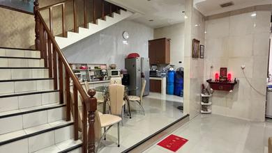 Kesempatan Langka, rumah Prestisius di Duta Garden, Tangerang, LB 150m²