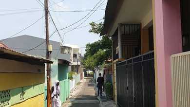 Dijual Rumah 2 Lantai Plus Kosan 12 Pintu Jln Cipinang Jakarta