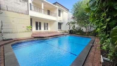 Rumah Area Premium Kemang, Jakarta Selatan - Harga Terbaik 15 Miliar