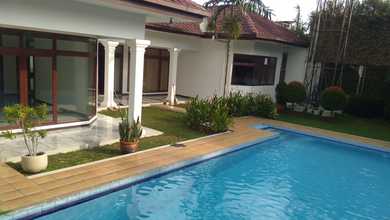 Dijual rumah Eksklusif di Cipete, Jakarta Selatan - LT 2637m²
