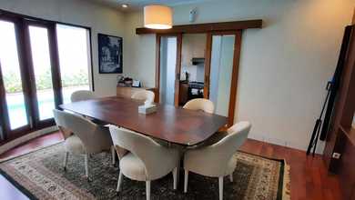 Rumah Sewaan Area Kebayoran Baru, Jakarta Selatan, LB 350m², 4 KT