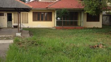 Hunian Elegan di Kebon Jeruk, Jakarta Barat, 4 Kamar Tidur, LT 1596m²