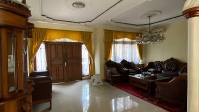 Penawaran Eksklusif, rumah Prestisius di Pondok Pinang, Jakarta Selatan, LB 400m²