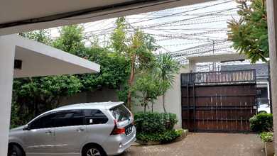 Rumah Sewa di Kawasan Wijaya, Jakarta Selatan, Lokasi Strategis, Harga Menarik