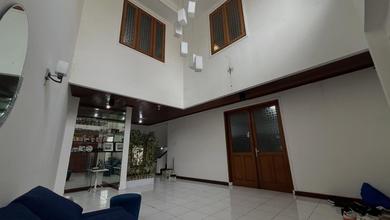 Rumah Area Luxury Pondok Indah, Jakarta Selatan - Harga Menarik 7,8 Miliar