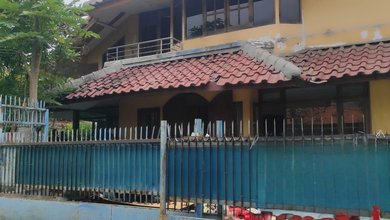 Hunian Elegan di Grogol Petamburan, Jakarta Barat, 3 KT, LT 208m²