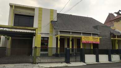 Hunian Mewah di Kawasan Cibubur, Jakarta Timur, LB 375m², Harga 3,1 Miliar