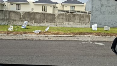 Disewakan Tanah Murah di Citraland, Surabaya, LT 114m²