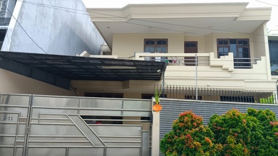Rumah Elite di Kawasan Jelambar, Jakarta Barat, LB 300m², Harga 6,2 Miliar